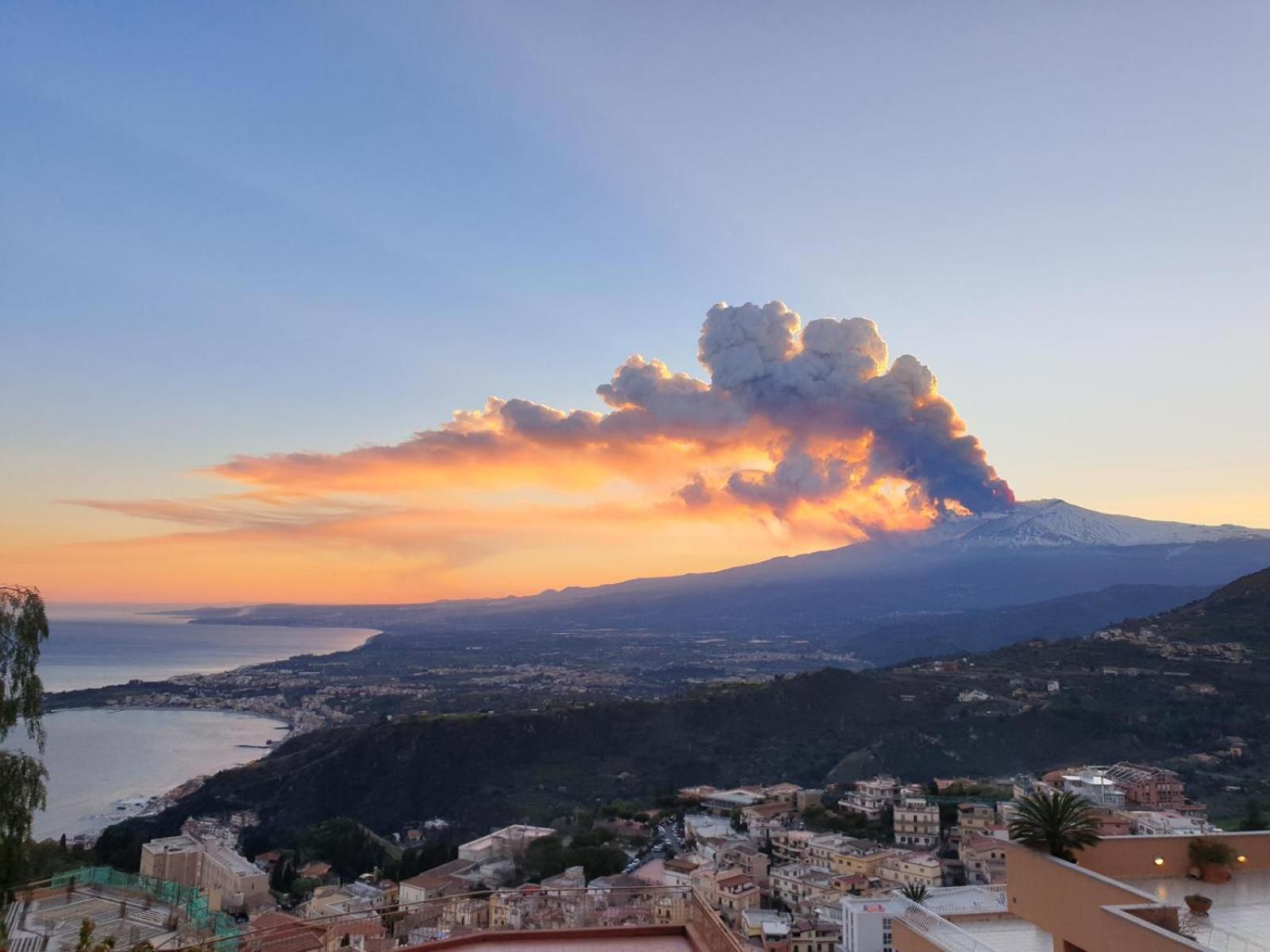 Sbiriddu'S House Apartman Taormina Kültér fotó